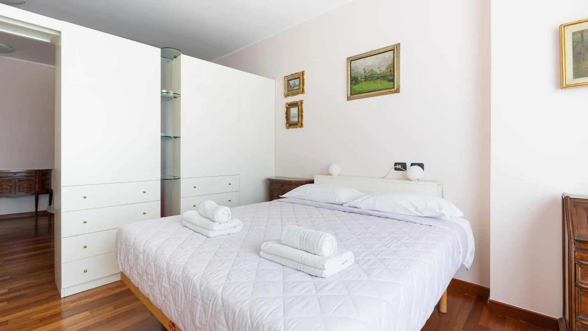 Porta Romana Cozy Apt With Balcony Milano 0*,
